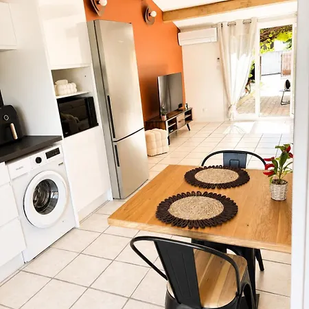 Privative Jacuzzi, 2 Jardins & Parking Apartment *