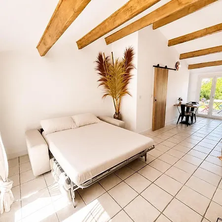 Privative Jacuzzi, 2 Jardins & Parking *
