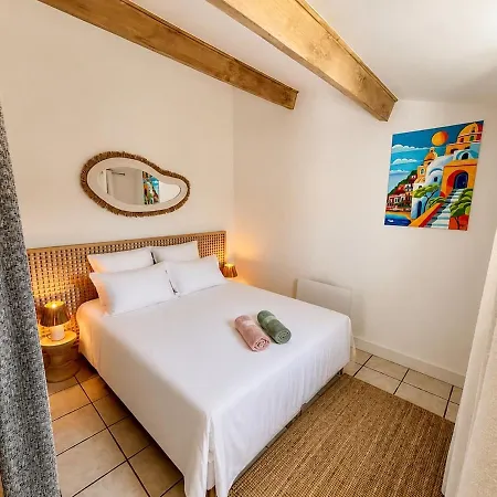 Privative Jacuzzi, 2 Jardins & Parking