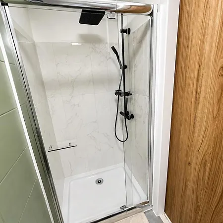 Privative Jacuzzi, 2 Jardins & Parking Apartment Maraussan